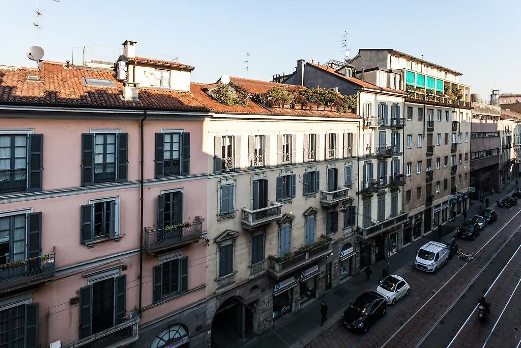Italianway Cesare Correnti Apartment Milan